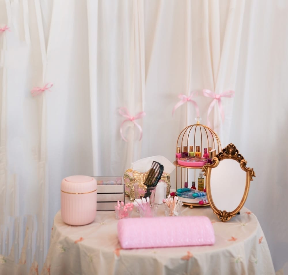 Enchanted Ball Enchan-tresses station panorama